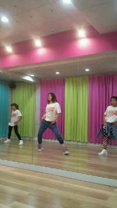 今日は小学生Girls HIPHOPクラスの写真