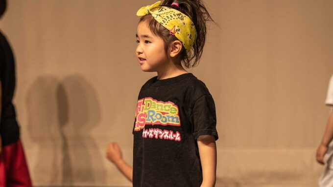 幼稚園生から始めるダンスの写真